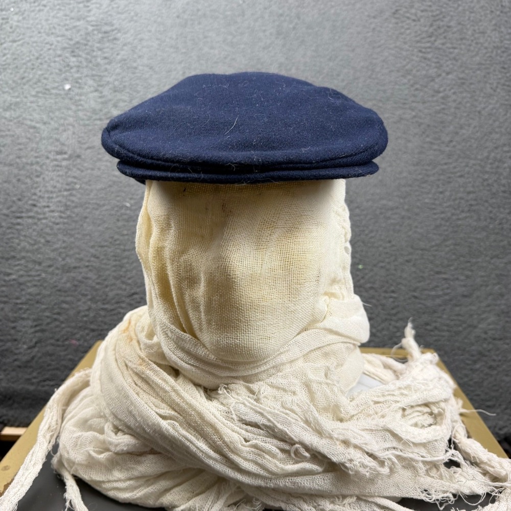 Vintage Country Gentleman Navy Wool Flat Newsboy Golf Cap Hat Made in USA Medium